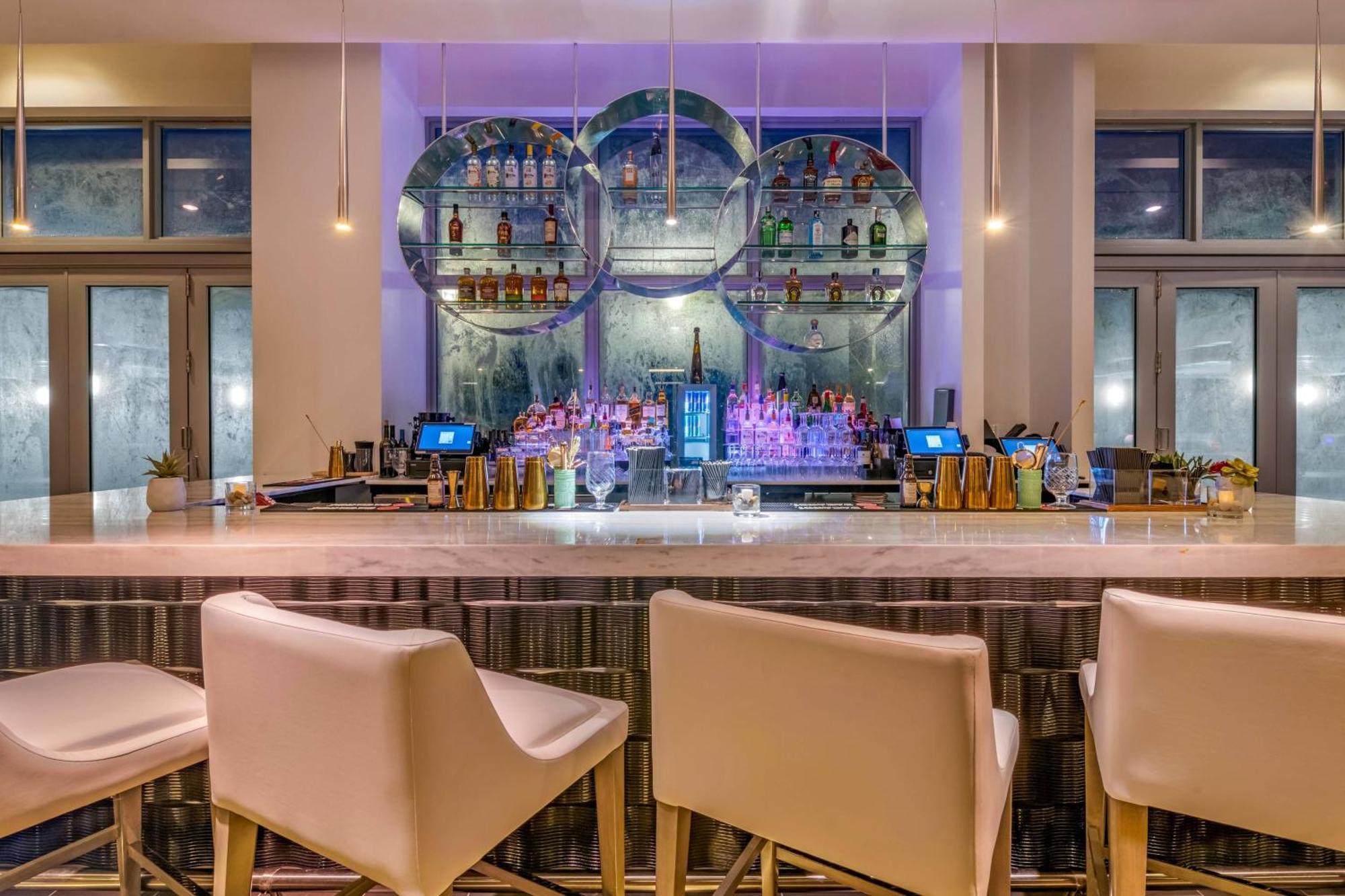 Courtyard By Marriott Fort Lauderdale Downtown Exteriör bild